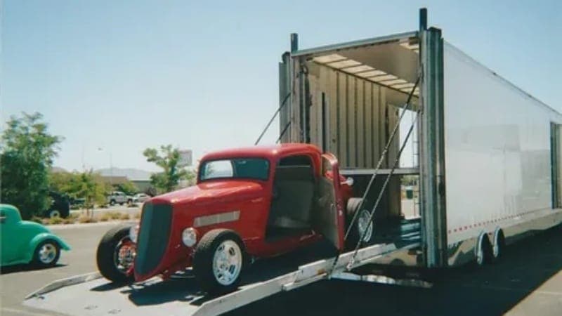 Classic Car Shipping: A Complete Guide to Vehicle Transport