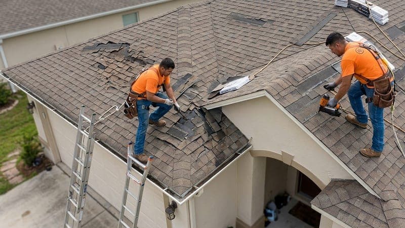 How Roof Repairing Help Prevent More Serious Roof Damage?